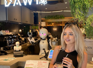 2. Avatar Robot Café