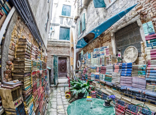 Libreria-Acqua-Alta