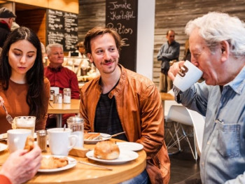 Must-Eat Foods In Hamburg And Where To Eat Them