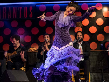 Flamenco dancing finale Flamenco dancing finale