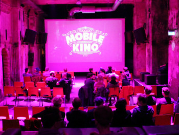 Guerilla screenings Guerilla screenings