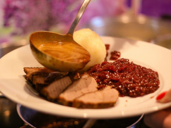 Schweinebraten mit Knödel at Bratwurstherzl Schweinebraten mit Knödel at Bratwurstherzl