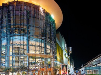 Shop at Siam Paragon Shop at Siam Paragon