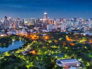 Visit Lumphini Park Visit Lumphini Park