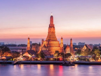 Chao Phraya Riverfront - for couples Chao Phraya Riverfront - for couples