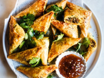 Samoosas – Corner Shops Samoosas – Corner Shops
