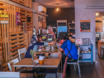 Cafe Hop Cafe Hop