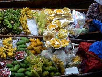 Tropical fruits Tropical fruits