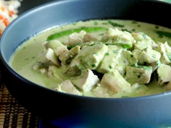 Thai Curry (Gaeng) Thai Curry (Gaeng)