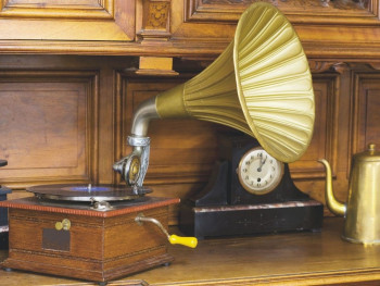 Uncover history at Kanazawa Phonograph Museum Uncover history at Kanazawa Phonograph Museum