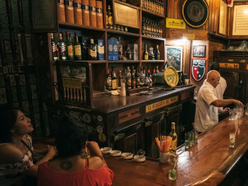 Party like a local at Café Havana Party like a local at Café Havana