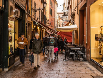 Bologna is small enough to walk almost everywhere Bologna is small enough to walk almost everywhere