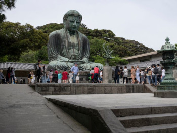 Known for the famous Great Buddha statue Known for the famous Great Buddha statue