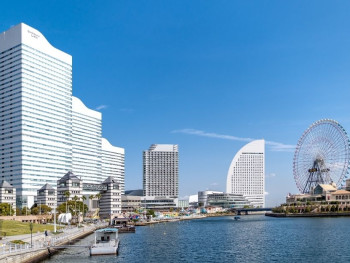 It is a short trip outside of Tokyo to this port city It is a short trip outside of Tokyo to this port city