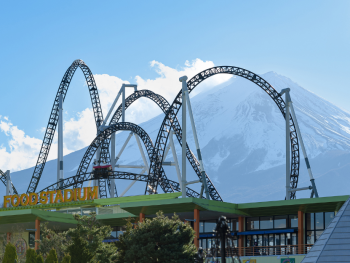 Day trips from Tokyo to Fuji Q Highland, Japan Day trips from Tokyo to Fuji Q Highland, Japan
