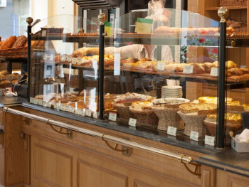 Pushing the boundaries of pastry shops