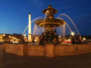 Places like the Place de la Concorde
