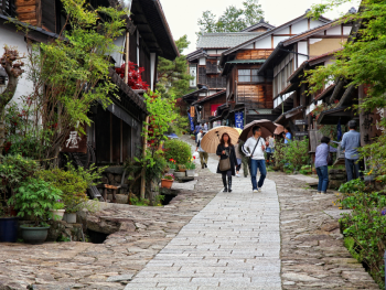 Soak in the local ambiance and relish a laid-back lunch