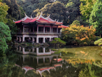 Get to Shinjuku Gyoen National Garden from Shinjuku Sta Get to Shinjuku Gyoen National Garden from Shinjuku Sta