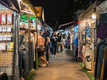 One Ratchada Night Market