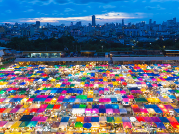 Srinagarindra Train Night Market