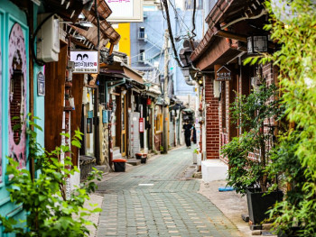 Ikseondong