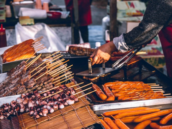 Modern Chuo Ward street food vendor combining traditional Japanese techniques with international flavors.Image by Hitesh Choudhary from Pixabay Modern Chuo Ward street food vendor combining traditional Japanese techniques with international flavors.Image by Hitesh Choudhary from Pixabay