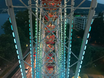 View from top of Tempozan Ferris Wheel. Image by Silvan Metzker from Unsplash View from top of Tempozan Ferris Wheel. Image by Silvan Metzker from Unsplash