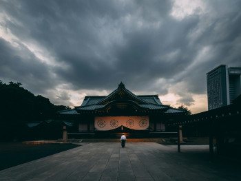 Zen temple courtyard at dusk Photo by Ismael Abelleira on Unsplash Zen temple courtyard at dusk Photo by Ismael Abelleira on Unsplash