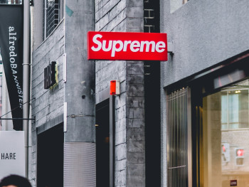 Young people browsing trendy shops on Orange Street with colorful storefronts Photo by Redd Francisco on Unsplash Young people browsing trendy shops on Orange Street with colorful storefronts Photo by Redd Francisco on Unsplash