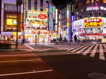 Busy intersection in central Osaka showing multiple districts converging. Image by Abstract Vibe from Pixabay Busy intersection in central Osaka showing multiple districts converging. Image by Abstract Vibe from Pixabay