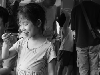 Children trying traditional street food with parents, faces showing pleasant surprise Photo by Erik Fiala on Unsplash Children trying traditional street food with parents, faces showing pleasant surprise Photo by Erik Fiala on Unsplash