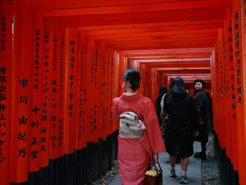 Fushimi Inari red gates with guest and host walking together. Photo by Pesce Huang on Unsplash Fushimi Inari red gates with guest and host walking together. Photo by Pesce Huang on Unsplash