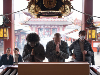 Senso-ji Temple with tourists: Photo by Ryutaro Tsukata: Pexels Senso-ji Temple with tourists: Photo by Ryutaro Tsukata: Pexels