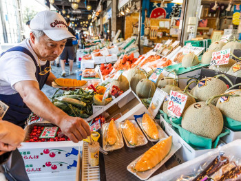 Busy morning scene at Tsukiji Outer Market with vendors and customers. Photo by AXP Photography: Pexels Busy morning scene at Tsukiji Outer Market with vendors and customers. Photo by AXP Photography: Pexels