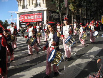 Fête des Vendanges in Montmartre. Photo by Cyril LG via Wikicommons Fête des Vendanges in Montmartre. Photo by Cyril LG via Wikicommons