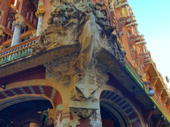 Palau de la Musica By YEEW via WikiCommons Palau de la Musica By YEEW via WikiCommons