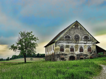 Abandoned Consonno arcade and minaret on a hill with views Image by Sabine from Pixabay Abandoned Consonno arcade and minaret on a hill with views Image by Sabine from Pixabay