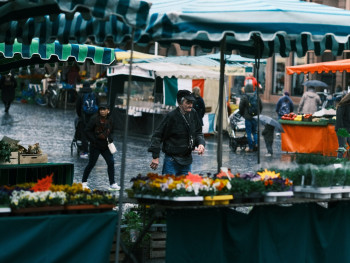 Early morning stalls in a Lombardy town square market Photo by Jeffrey Hemsworth on Unsplash Early morning stalls in a Lombardy town square market Photo by Jeffrey Hemsworth on Unsplash