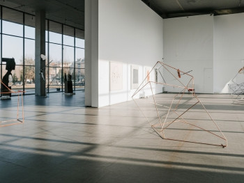 Contemporary art gallery space with minimalist design in Milan Contemporary art gallery space with minimalist design in Milan