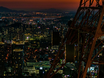 View from N Seoul Tower showing Seoul's night cityscape View from N Seoul Tower showing Seoul's night cityscape