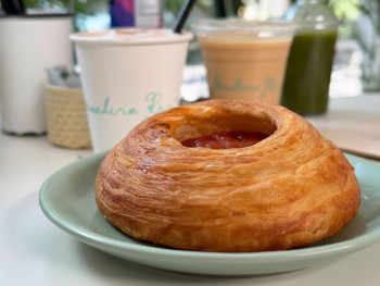 Guava roll from Panadería Rosetta