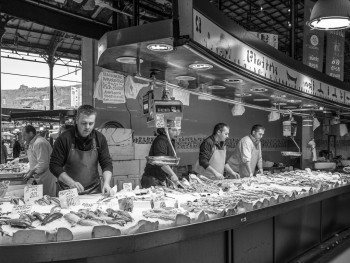 Fresh seafood by the harbor in Howth with coastal cliffs and bustling market Fresh seafood by the harbor in Howth with coastal cliffs and bustling market
