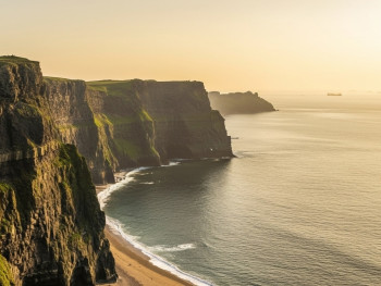 Stunning views of the Cliffs of Moher with quiet moments and changing light Stunning views of the Cliffs of Moher with quiet moments and changing light