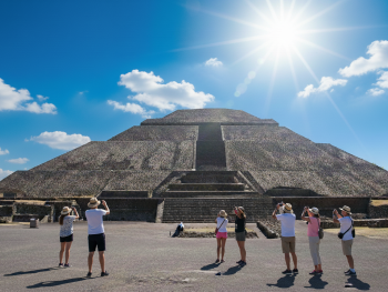Morning light on Teotihuacan Pyramid of the Sun Morning light on Teotihuacan Pyramid of the Sun