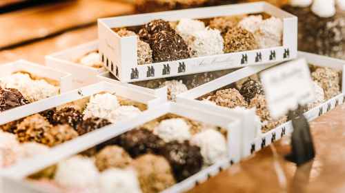 Pralines and dreams: Belgian chocolate tasting experience