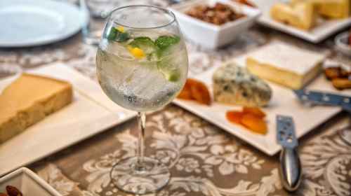 Let the tasting be gin - Edinburgh gin experience