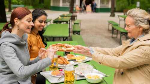 Munich’s Culinary Soul: A Bavarian Food Experience in Old Town