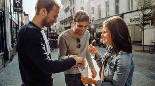 Brussels Bites: Street Snacks, Café Culture & Hidden Treats