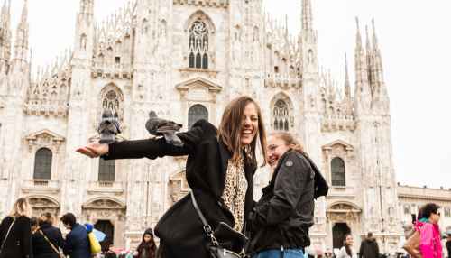 Family day in Milan with a local